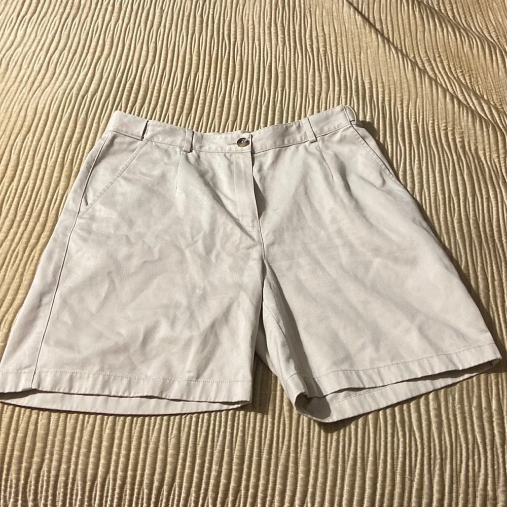 LL Bean - Picture 1 of 4